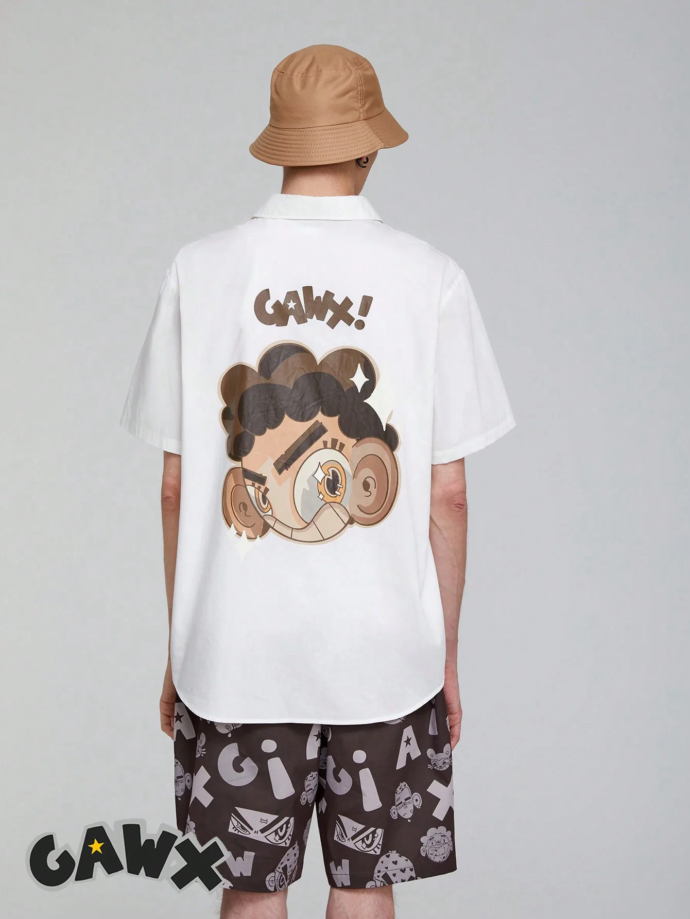 Camisa con estampado de dibujo