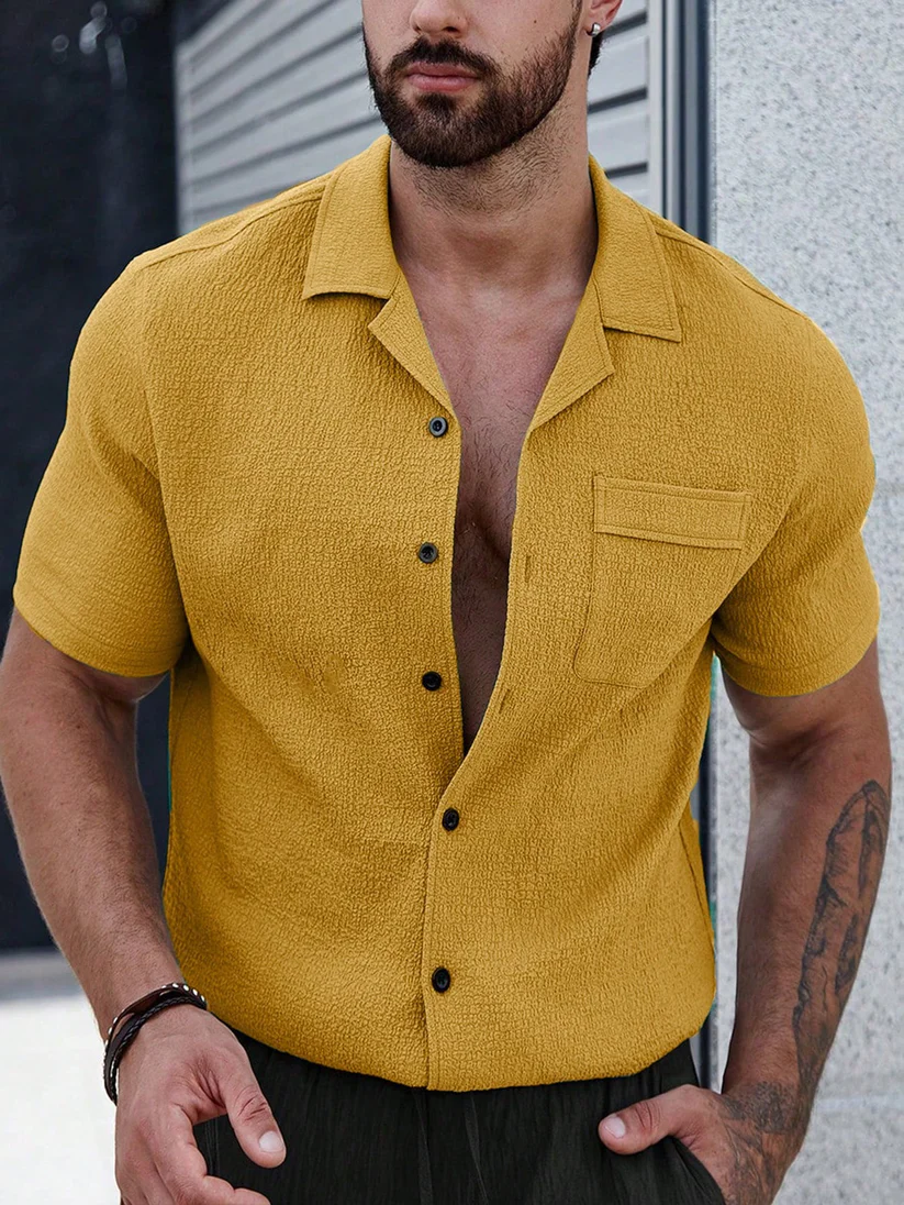 Camisa unicolor con bolsillo