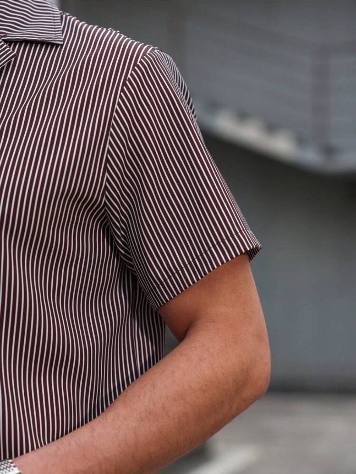 L - Camisa casual a rayas