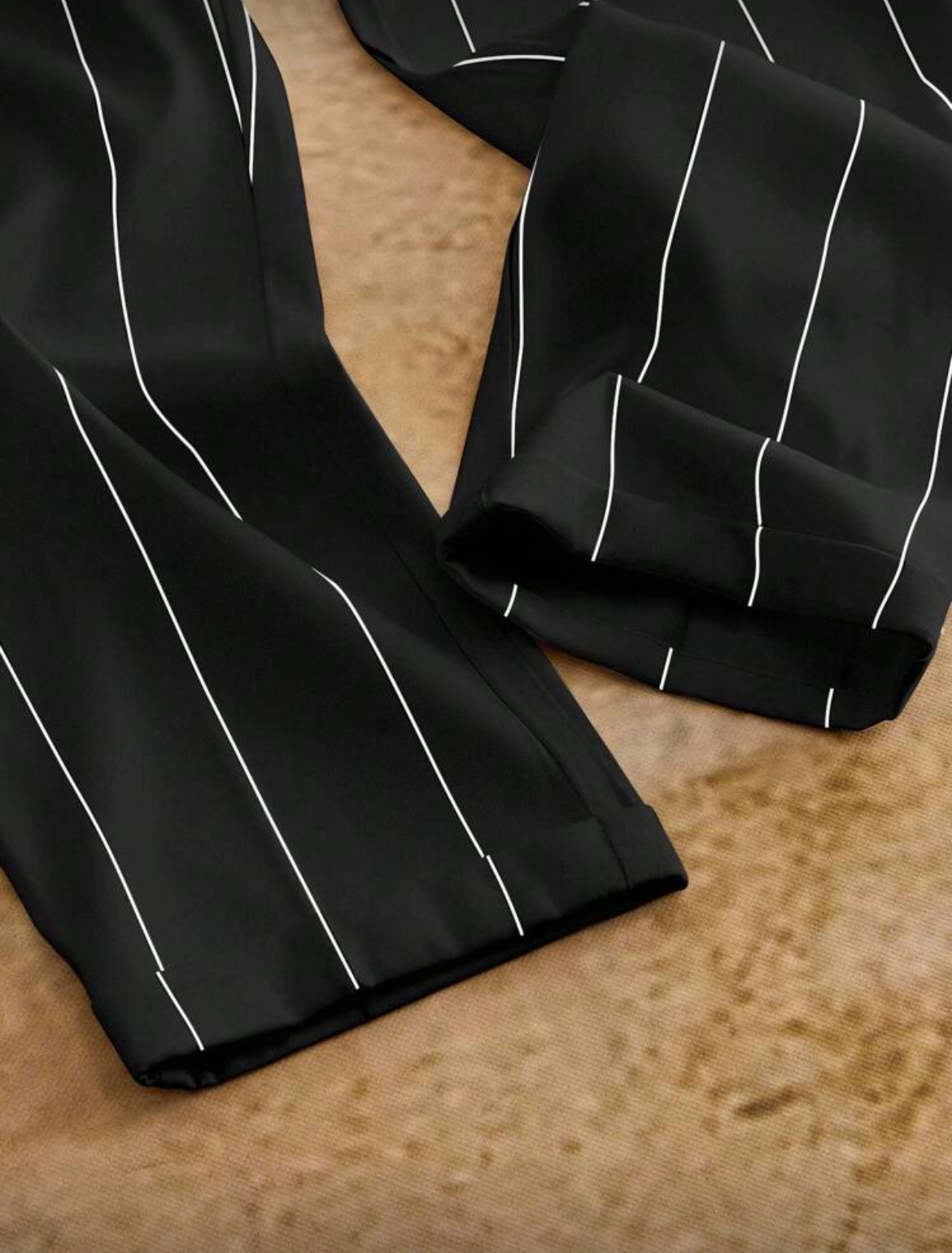 L(40) - Pantalón a rayas