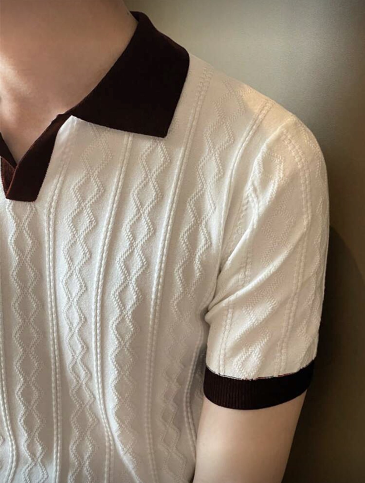 M - Polo con textura