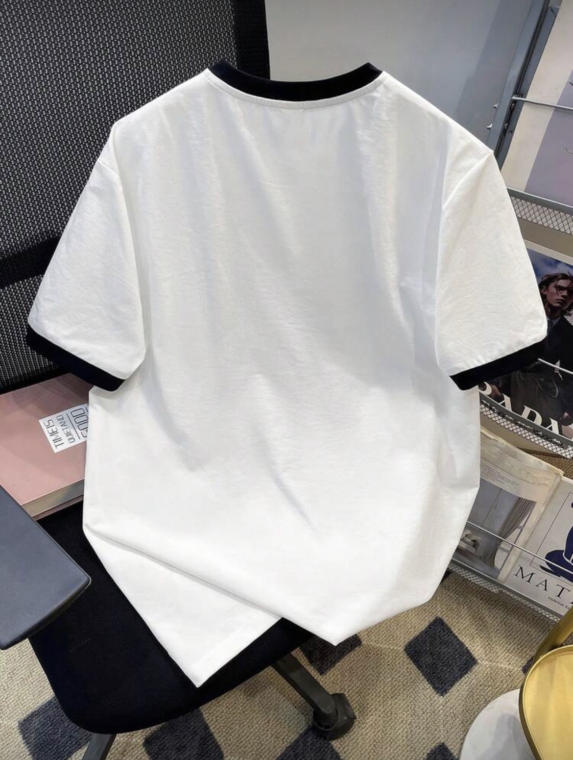 S - Camiseta con contraste